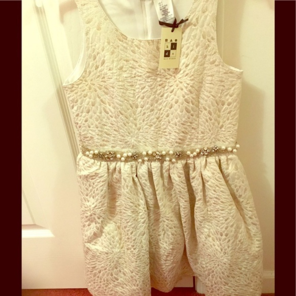 MAX STUDIO girls dress